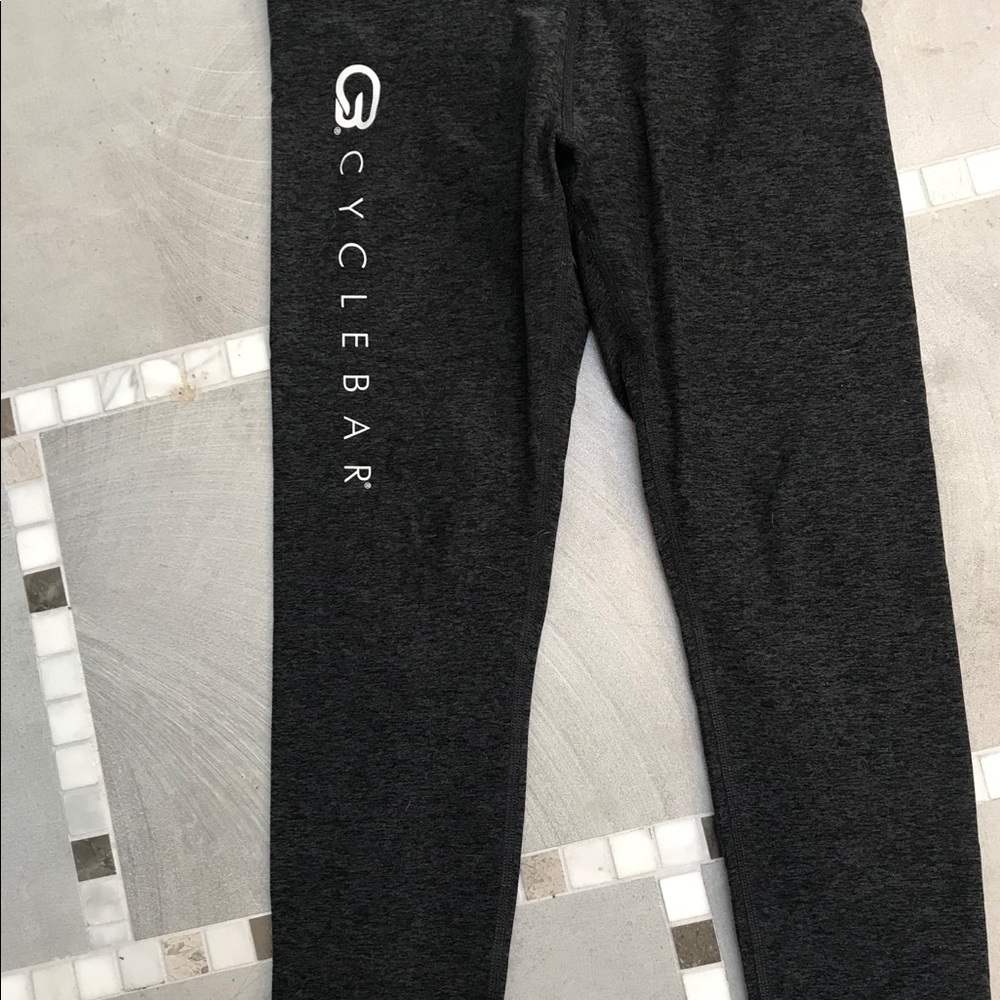Beyond Yoga Spacedye CycleBar Highrise Crop M